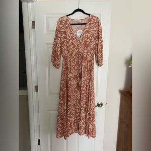 NWT Size 4 Petal & Pup dress